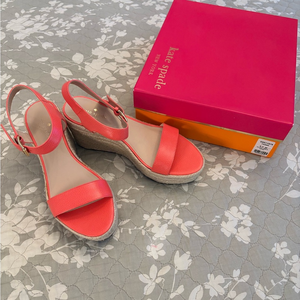 NEW Kate Spade Coral Wedge Sandals Size 9.5